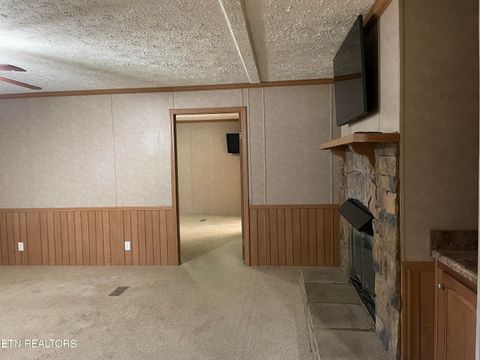 Tiny photo for 140 Wood St, Madisonville, TN 37354 (MLS # 1319542)