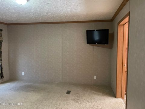 Tiny photo for 140 Wood St, Madisonville, TN 37354 (MLS # 1319542)