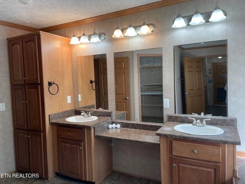 Tiny photo for 140 Wood St, Madisonville, TN 37354 (MLS # 1319542)