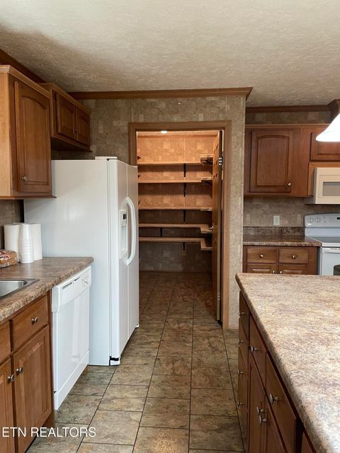 Tiny photo for 140 Wood St, Madisonville, TN 37354 (MLS # 1319542)