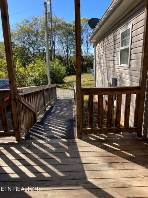 Tiny photo for 140 Wood St, Madisonville, TN 37354 (MLS # 1319542)