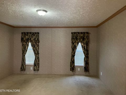 Tiny photo for 140 Wood St, Madisonville, TN 37354 (MLS # 1319542)