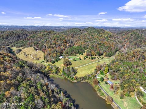 951 Scenic River Rd Madisonville TN 37354