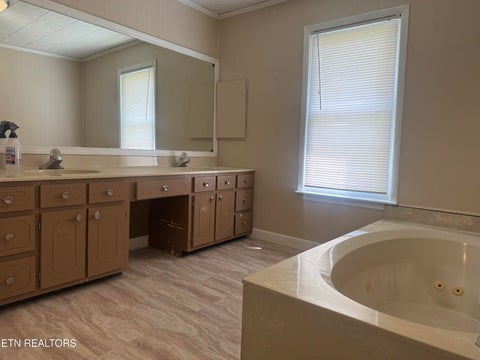 Tiny photo for 510 Fairground St, Rocky Top, TN 37769 (MLS # 1348653)