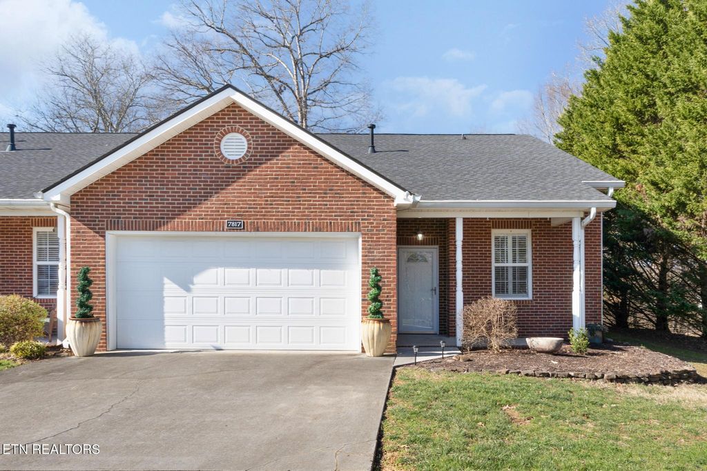 Photo of 7817 Missouri Lane, Knoxville, TN 37909 (MLS # 1330353)
