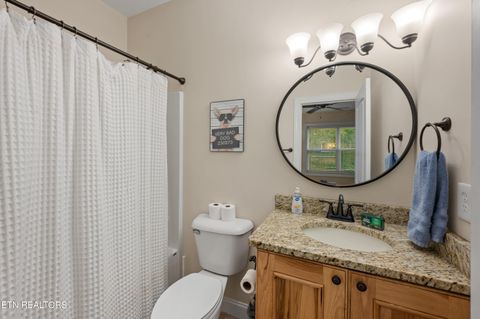Tiny photo for 510 Hemlock St, Gatlinburg, TN 37738 (MLS # 1347236)