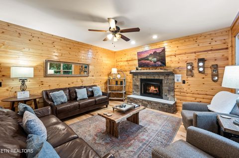Tiny photo for 510 Hemlock St, Gatlinburg, TN 37738 (MLS # 1347236)