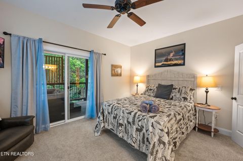 Tiny photo for 510 Hemlock St, Gatlinburg, TN 37738 (MLS # 1347236)