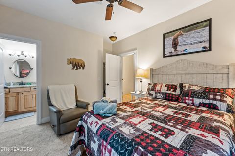 Tiny photo for 510 Hemlock St, Gatlinburg, TN 37738 (MLS # 1347236)