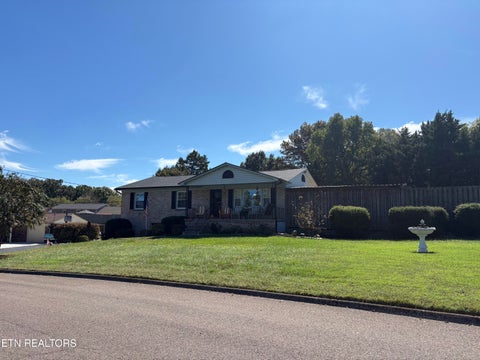 Photo of 6124 Lilywood Lane, Knoxville, TN 37921 (MLS # 1357917)