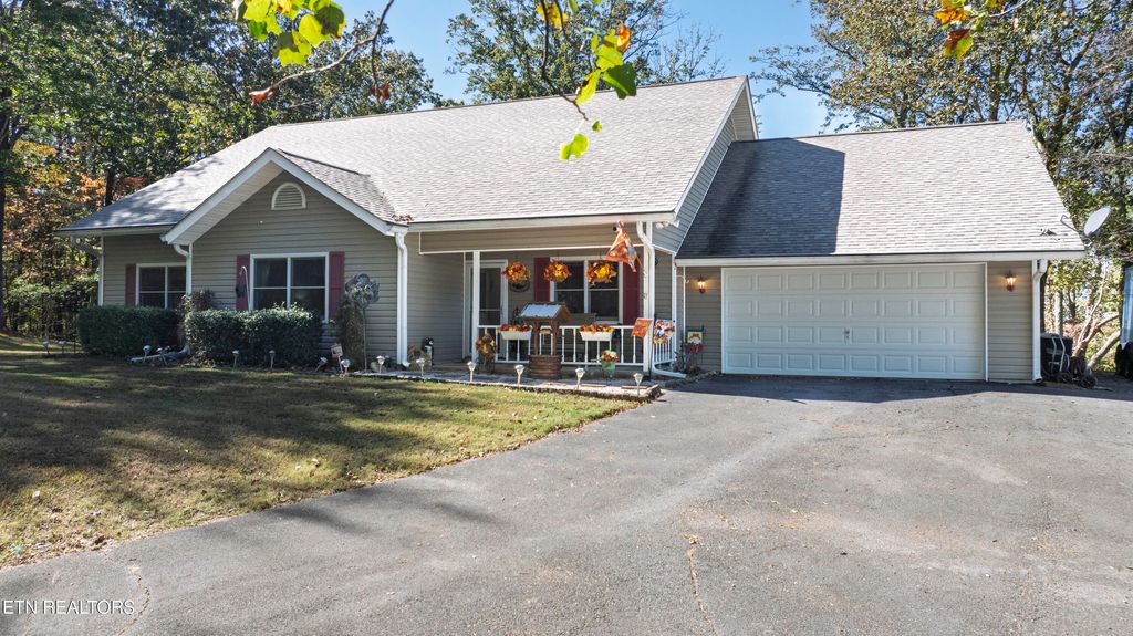 Photo of 1060 Spruce Drive, Spring City, TN 37381 (MLS # 1319783)
