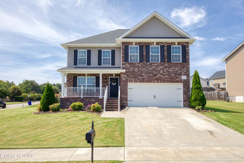 Photo of 7047 Banyon Wood Lane, Knoxville, TN 37920 (MLS # 1275643)