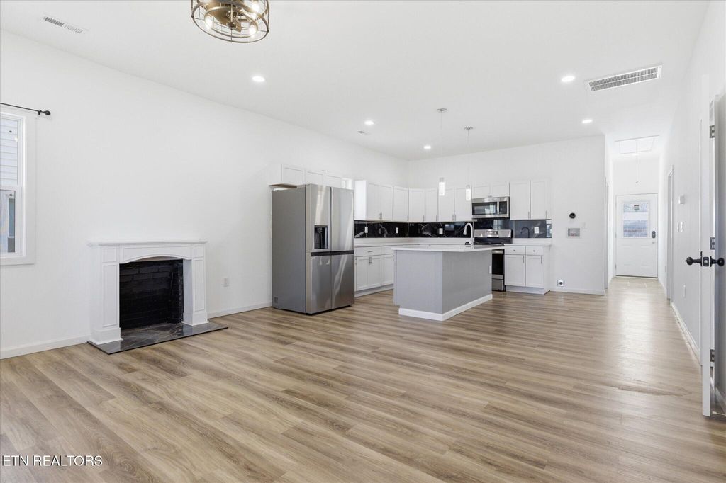 Photo of 2824 Linden Ave, Knoxville, TN 37914 (MLS # 1336542)