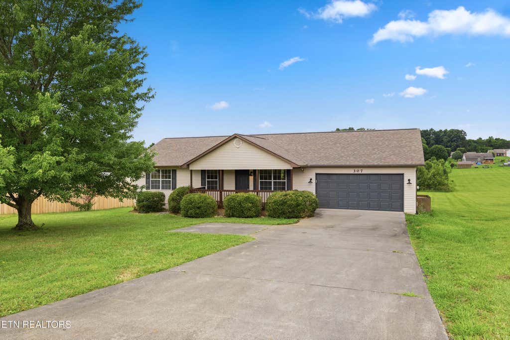Photo of 307 Vernie Lee Rd, Friendsville, TN 37737 (MLS # 1343095)
