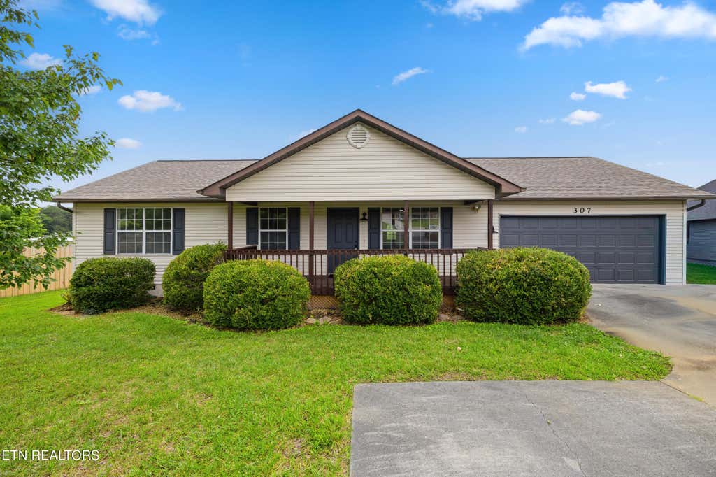 Photo of 307 Vernie Lee Rd, Friendsville, TN 37737 (MLS # 1343095)