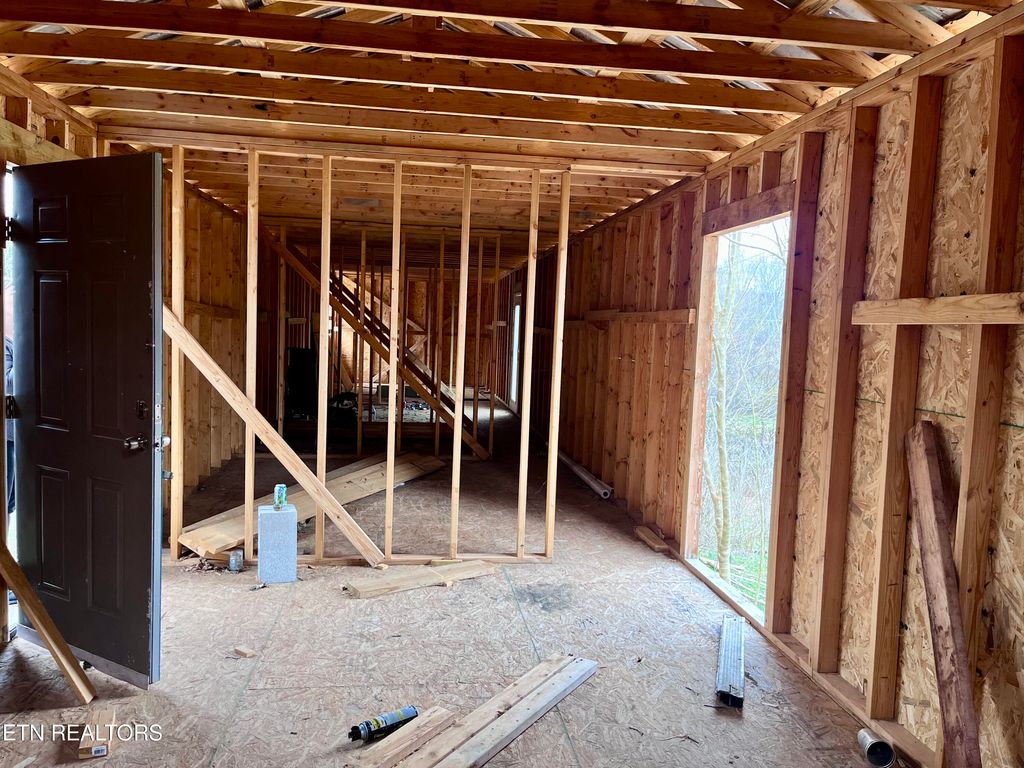 Photo of 422 Mashburn Rd, Sweetwater, TN 37874 (MLS # 1289146)