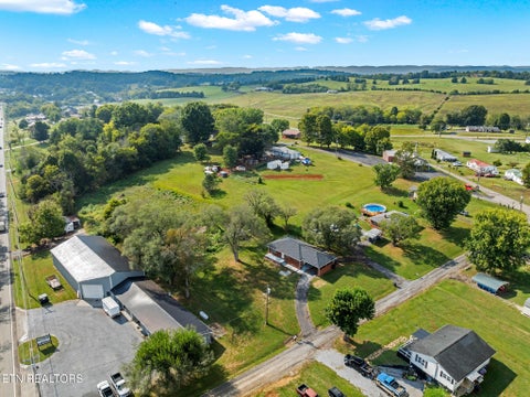 Tiny photo for 121 McFadden DR, Whitesburg, TN 37891 (MLS # 1356163)