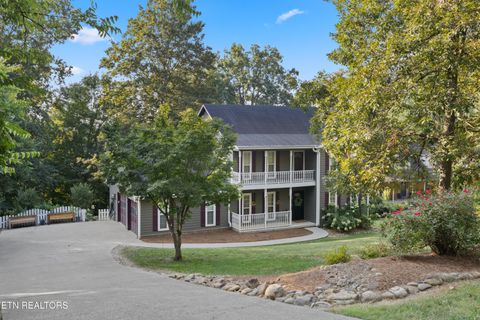 910 Forest Ridge Circle Knoxville TN 37932