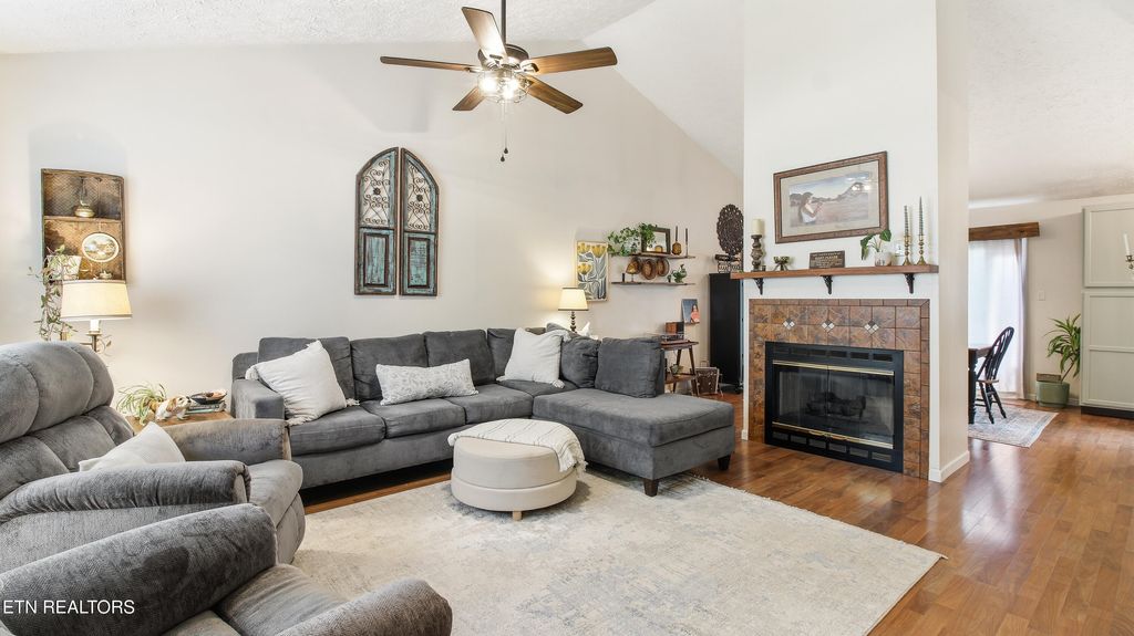 Photo of 7412 Kilbridge Drive, Knoxville, TN 37924 (MLS # 1336982)