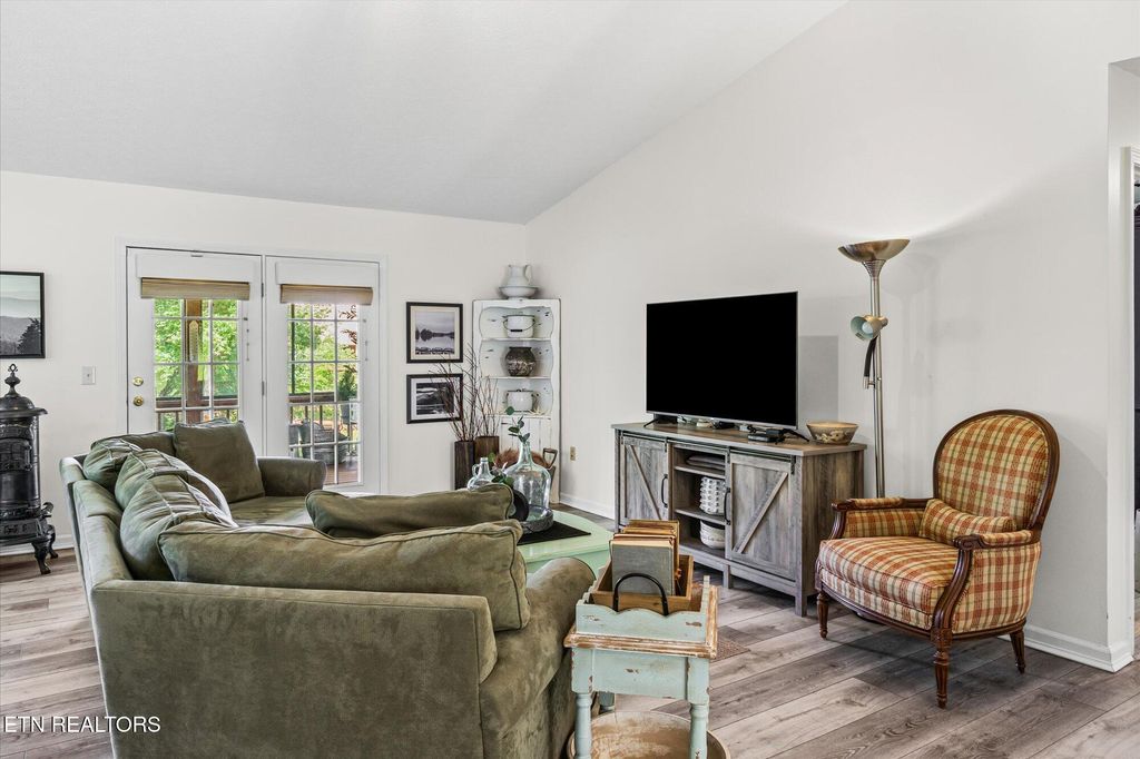 Photo of 711 Chacoto Drive, Crossville, TN 38572 (MLS # 1315426)
