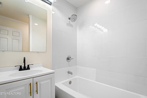 Tiny photo for 1025 Scarlet Rd, Newport, TN 37821 (MLS # 1332471)