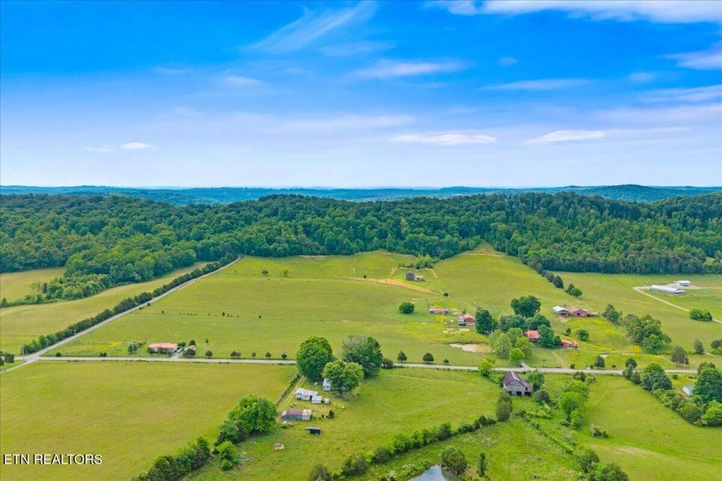 Photo of 1245 Paint Rock Valley Rd, Philadelphia, TN 37846 (MLS # 1340395)