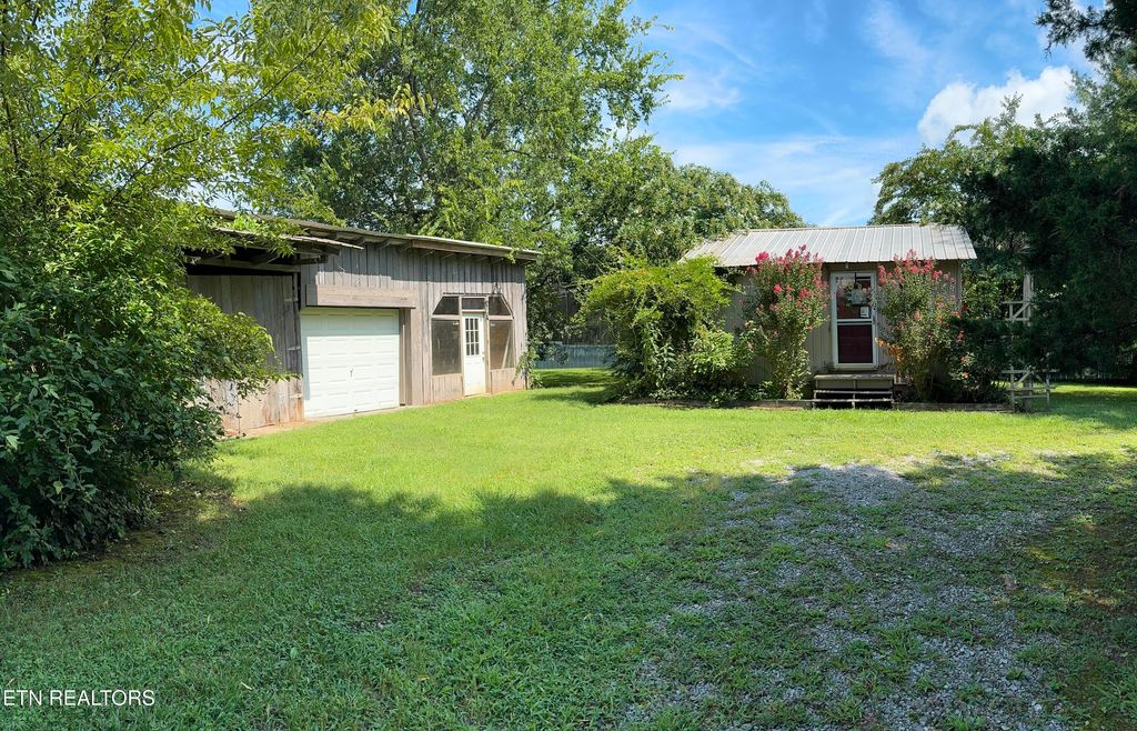 Photo of 1977 Rutledge Pike, Blaine, TN 37709 (MLS # 1311772)