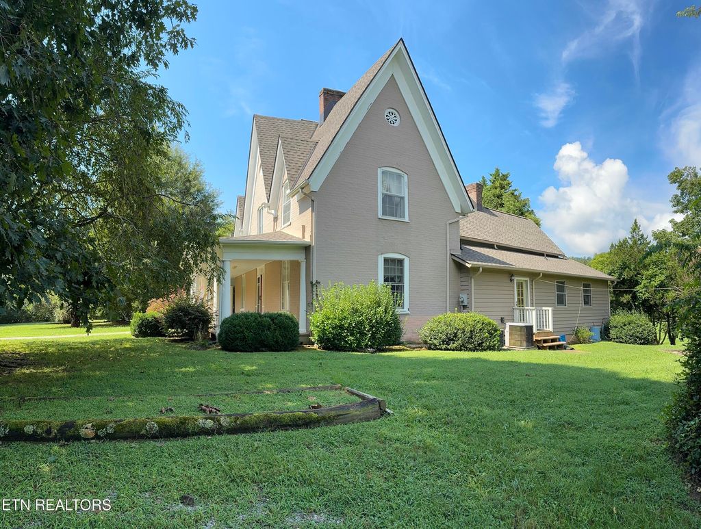 Photo of 1977 Rutledge Pike, Blaine, TN 37709 (MLS # 1311772)