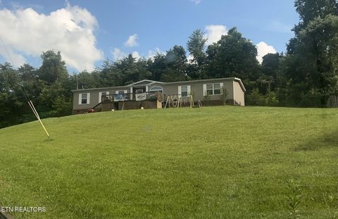 Photo of 1605 Trig Long Rd, Dandridge, TN 37725 (MLS # 1322719)