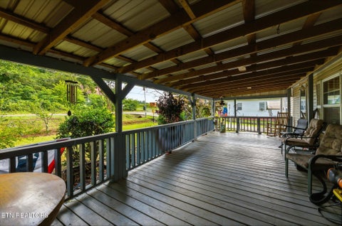 Tiny photo for 220 County Road 475, Etowah, TN 37331 (MLS # 1347764)