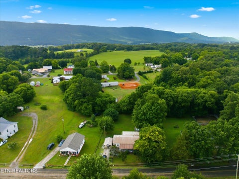 Tiny photo for 220 County Road 475, Etowah, TN 37331 (MLS # 1347764)