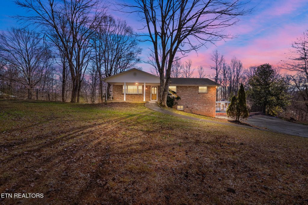 Photo of 11314 Saga Lane, Knoxville, TN 37931 (MLS # 1327684)