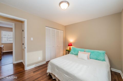 Tiny photo for 5405 Malmsbury Rd, Knoxville, TN 37921 (MLS # 1326005)