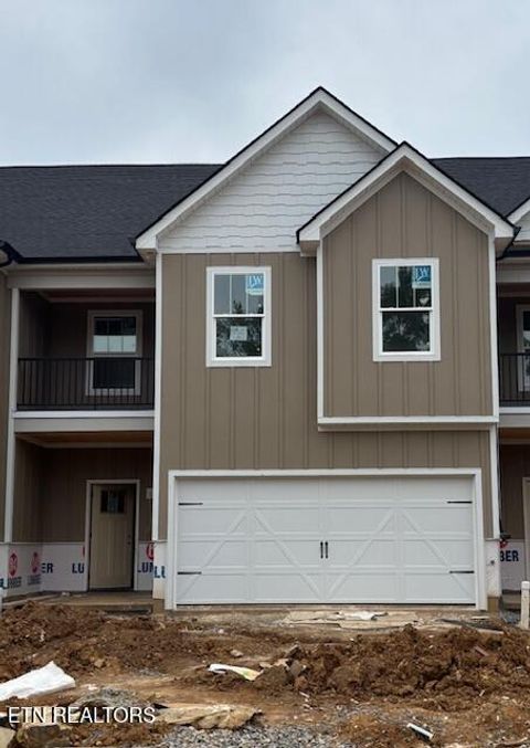 102 Lombardy Lane Oak Ridge TN 37830