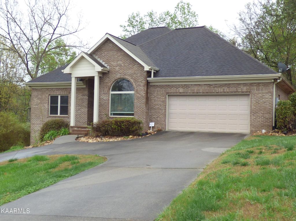 Photo of 504 Casey Lane, Strawberry Plains, TN 37871 (MLS # 1223174)