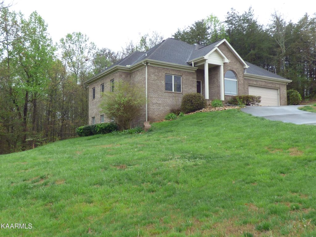 Photo of 504 Casey Lane, Strawberry Plains, TN 37871 (MLS # 1223174)