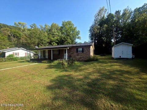 Photo of 312 N Eighth St, LaFollette, TN 37766 (MLS # 1356188)