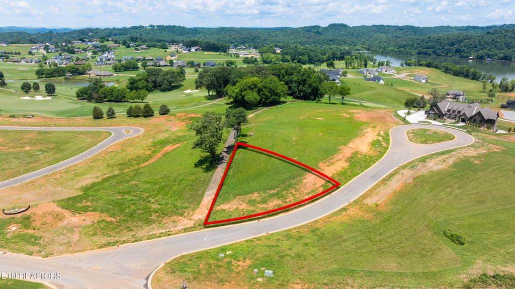 Photo of 111 Magnolia Hl, Loudon, TN 37774 (MLS # 1298695)