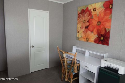 Tiny photo for 182 Pearlie Ln Lane, Tazewell, TN 37879 (MLS # 1330958)