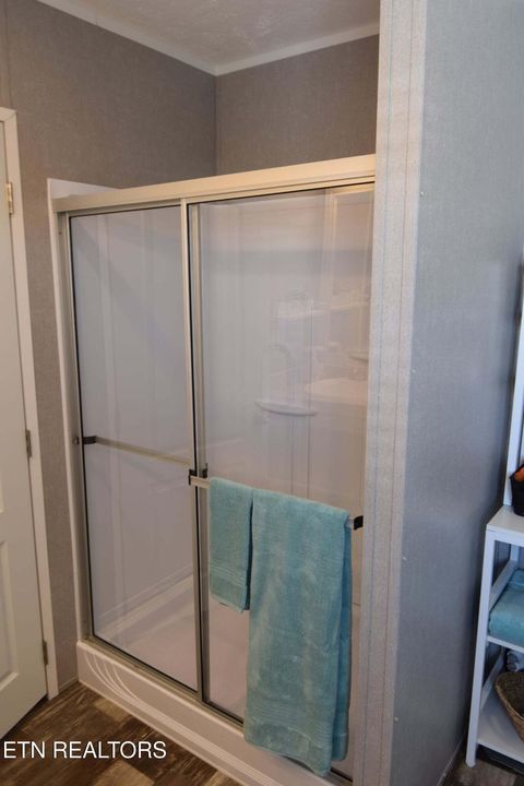 Tiny photo for 182 Pearlie Ln Lane, Tazewell, TN 37879 (MLS # 1330958)