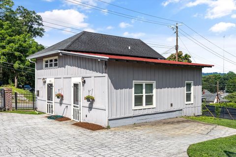 Tiny photo for 505 E Scott Ave, Knoxville, TN 37917 (MLS # 1304767)