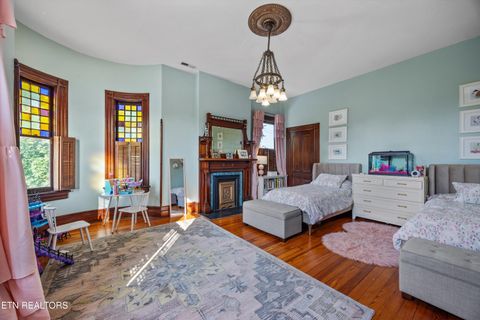 Tiny photo for 505 E Scott Ave, Knoxville, TN 37917 (MLS # 1304767)
