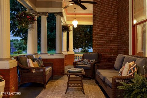 Tiny photo for 505 E Scott Ave, Knoxville, TN 37917 (MLS # 1304767)