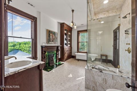 Tiny photo for 505 E Scott Ave, Knoxville, TN 37917 (MLS # 1304767)