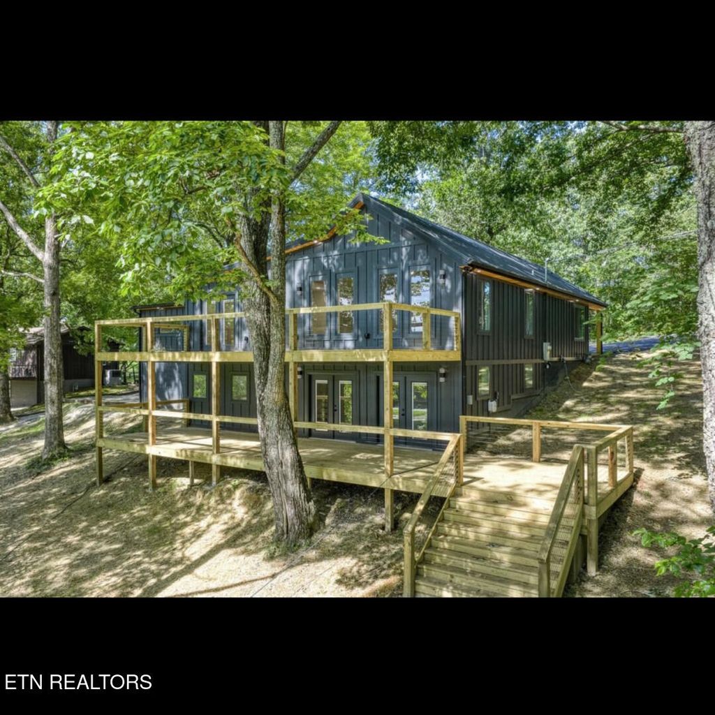 Photo of 209 Spencer Drive, Spencer, TN 38585 (MLS # 1337752)