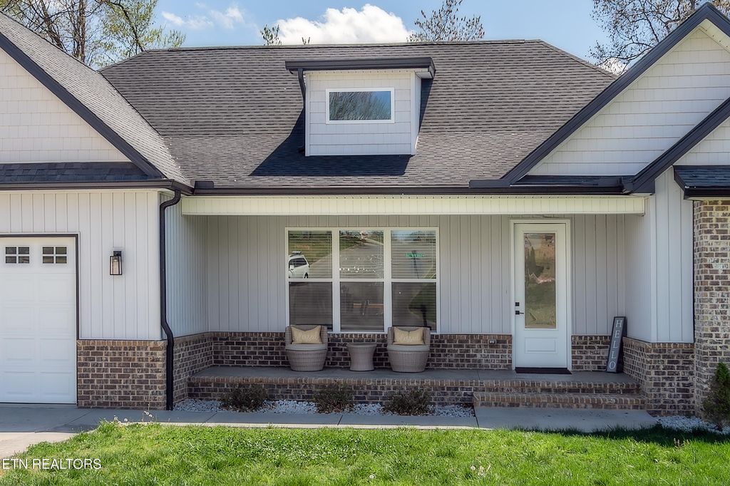 Photo of 1302 Lula Bell Drive, Powell, TN 37849 (MLS # 1335872)