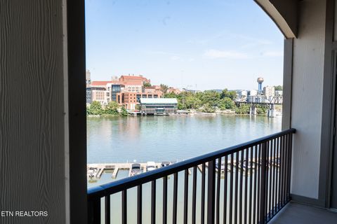 Photo of 445 W Blount Ave #511, Knoxville, TN 37920 (MLS # 1323006)