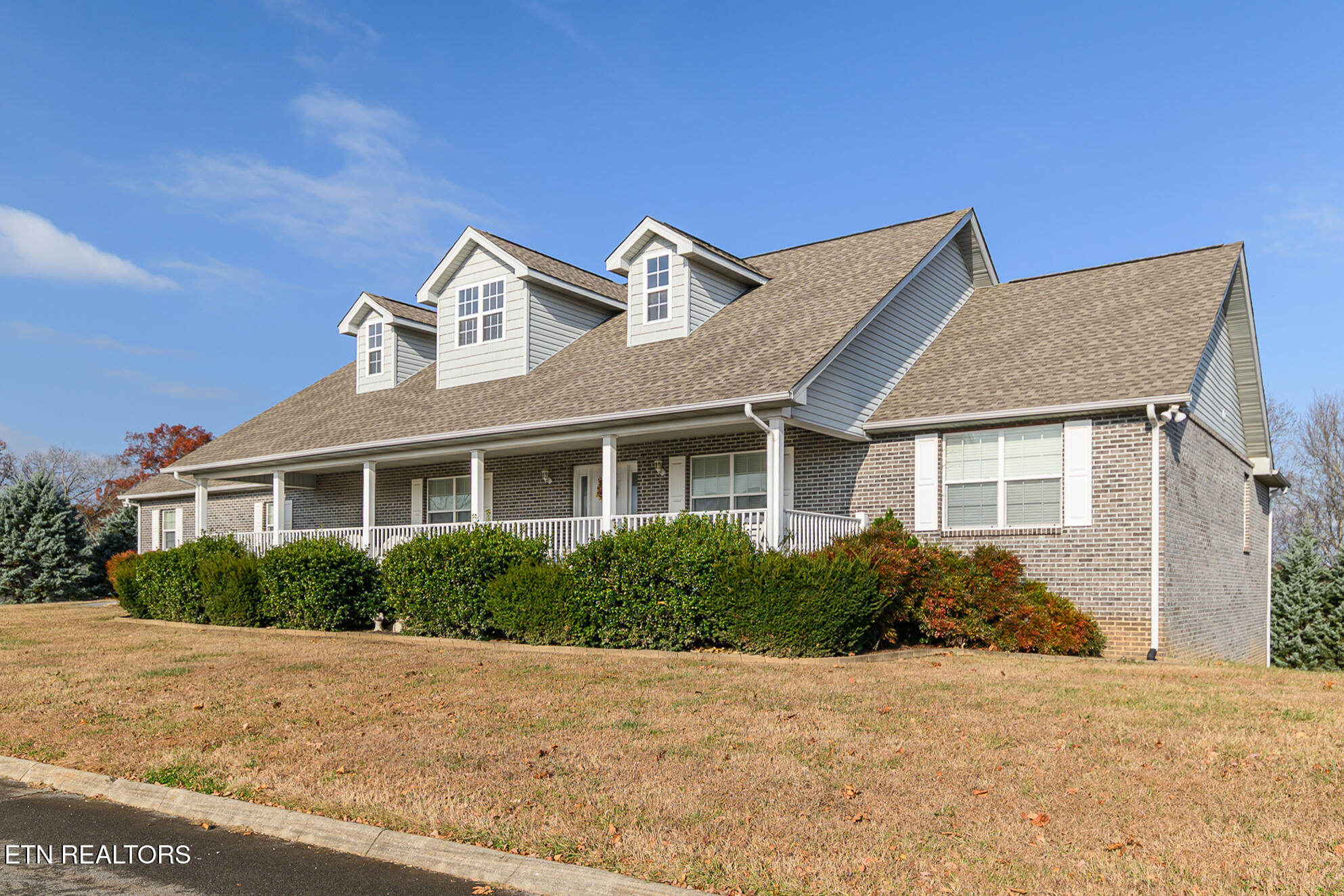 1220 Whaleys Overlook