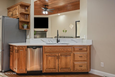 Tiny photo for 286 Bobcat Tr, Caryville, TN 37714 (MLS # 1359959)