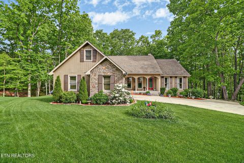 Photo of 19 Claremont Circle, Fairfield Glade, TN 38558 (MLS # 1339081)